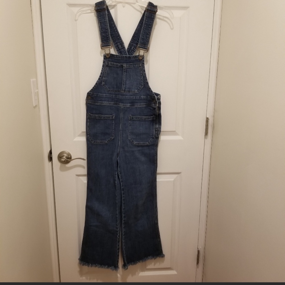 Free People denim capri overalls size 26